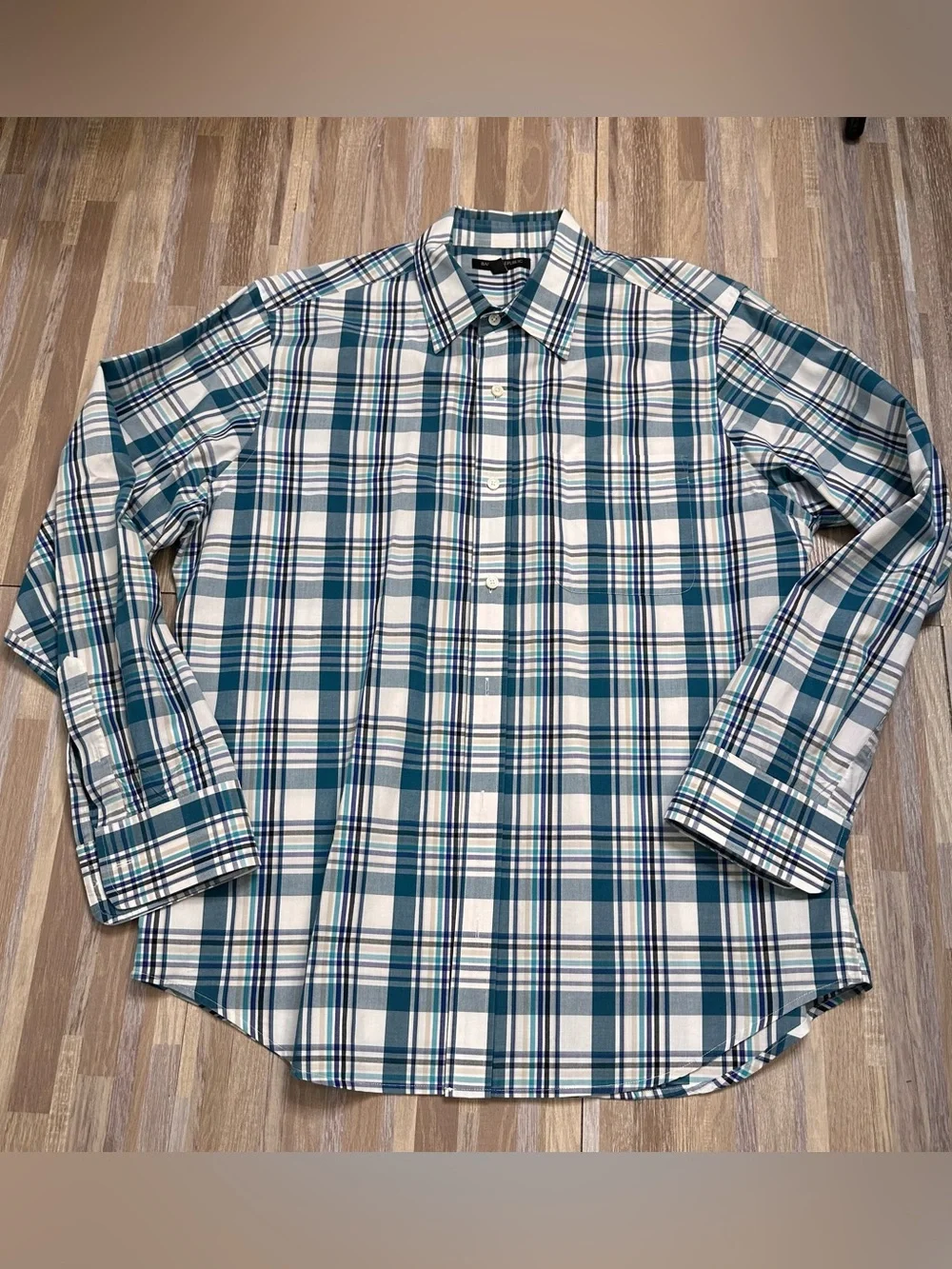 Banana Republic Teal and White Plaid Button-Down Shirt Men's Size Large